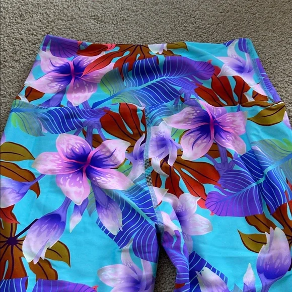 Fused Hawaii leggings - Picture 7 of 7